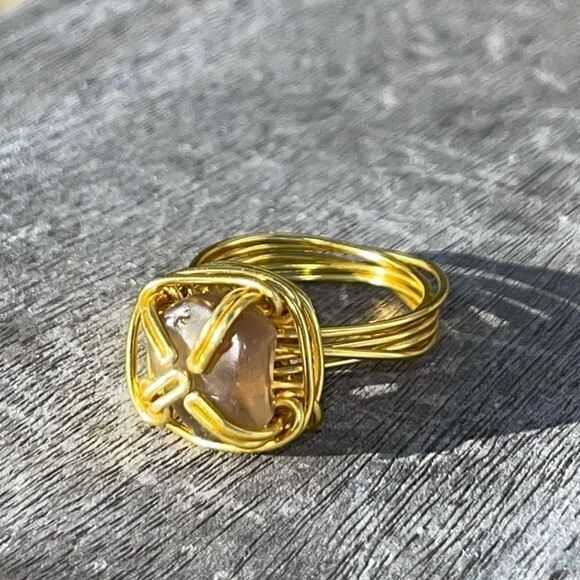 SMOKEY QUARTZ WIREWRAPPED ADJUSTABLE GEMSTONE RING - Picture 6 of 6